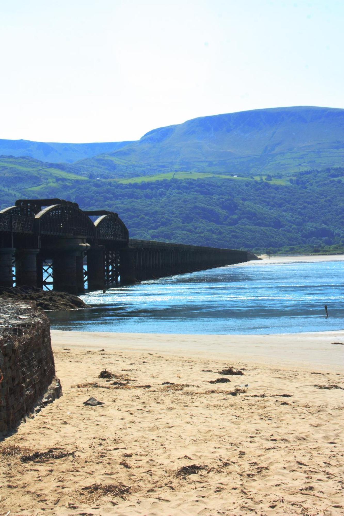 Barmouth Beach Club Eksteriør bilde